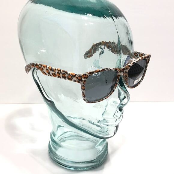 Orange Leopard Animal Print Sunglasses UV400 Retro - Picture 5 of 5